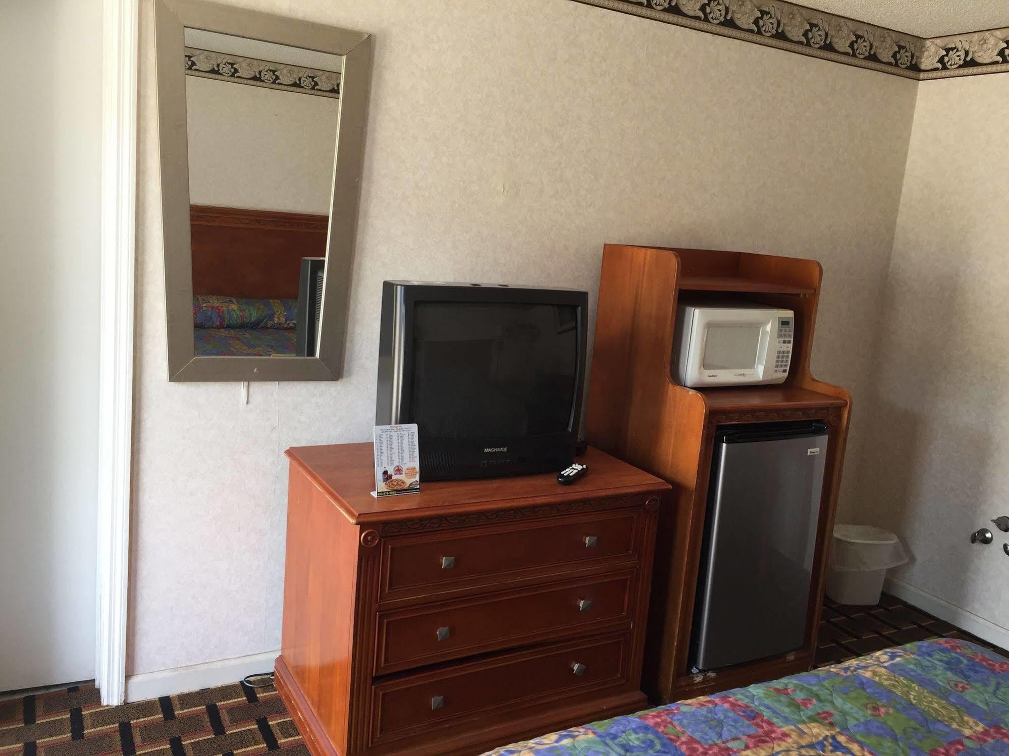Heritage Inn Кливленд Экстерьер фото